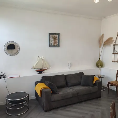 Le Prieur E - Coeur De Bourg - Maison 48 M2